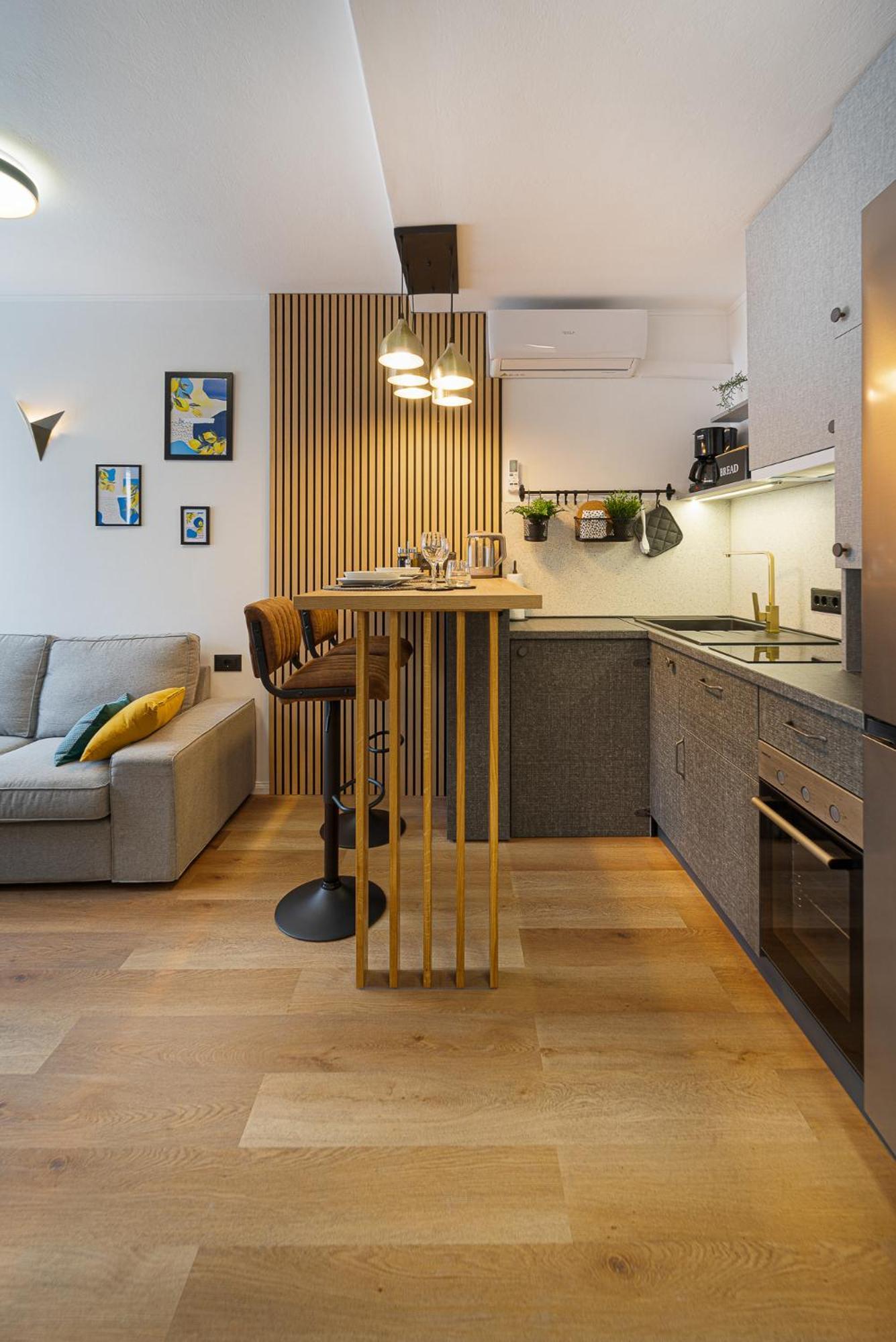 Studio Apartment Lemon & Sun Split Ngoại thất bức ảnh