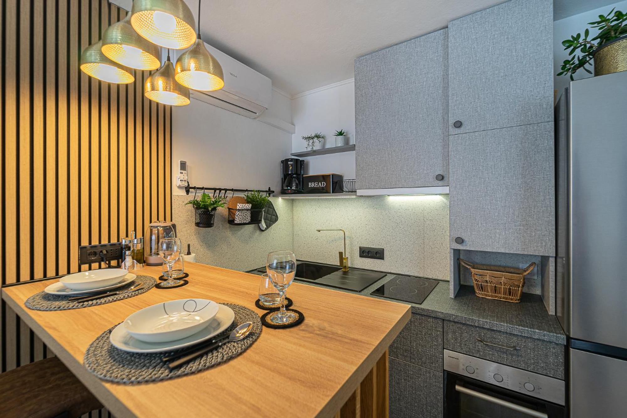 Studio Apartment Lemon & Sun Split Ngoại thất bức ảnh